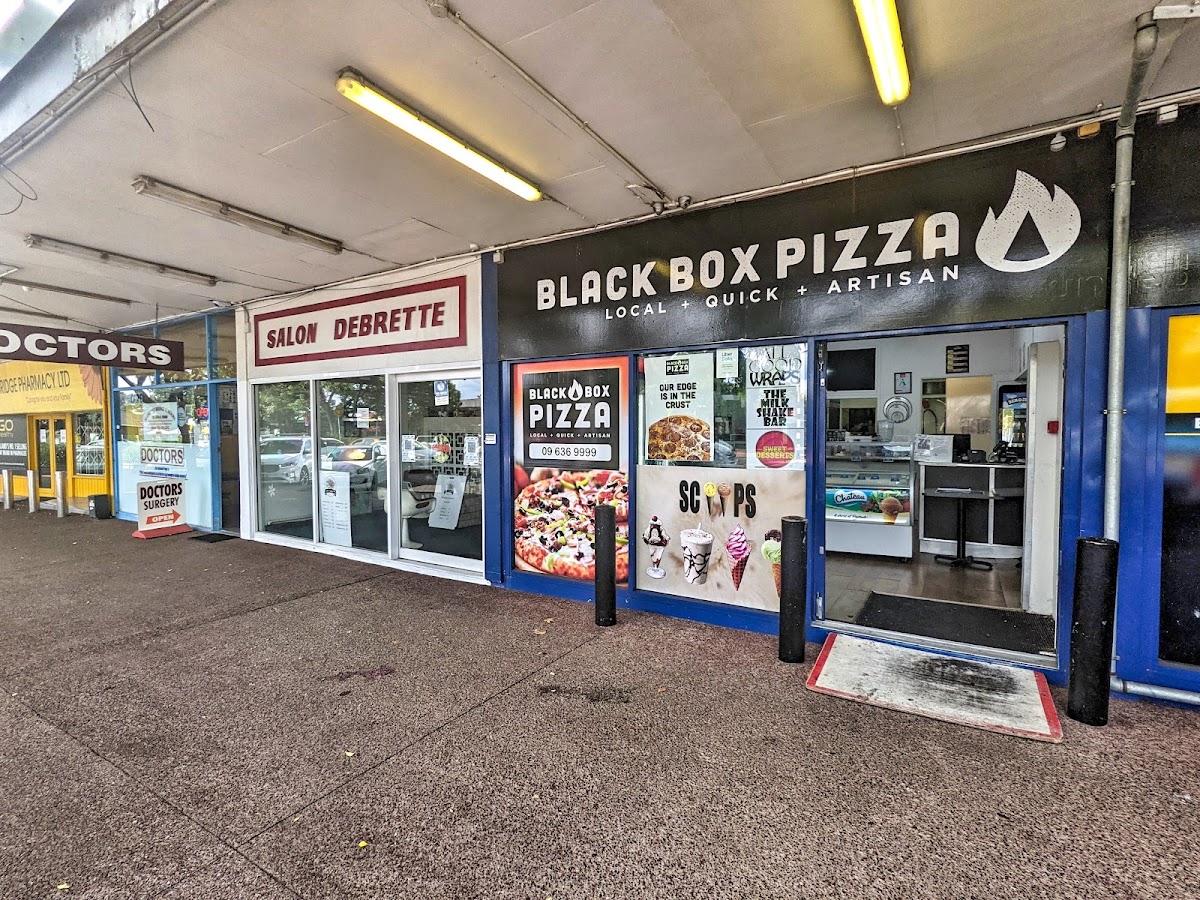 Black Box Pizza - Mangere Bridge